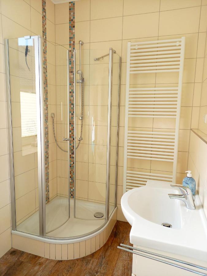Ferienweingut Gansen / Hochgenuss 1 Apartamento Ernst Exterior foto